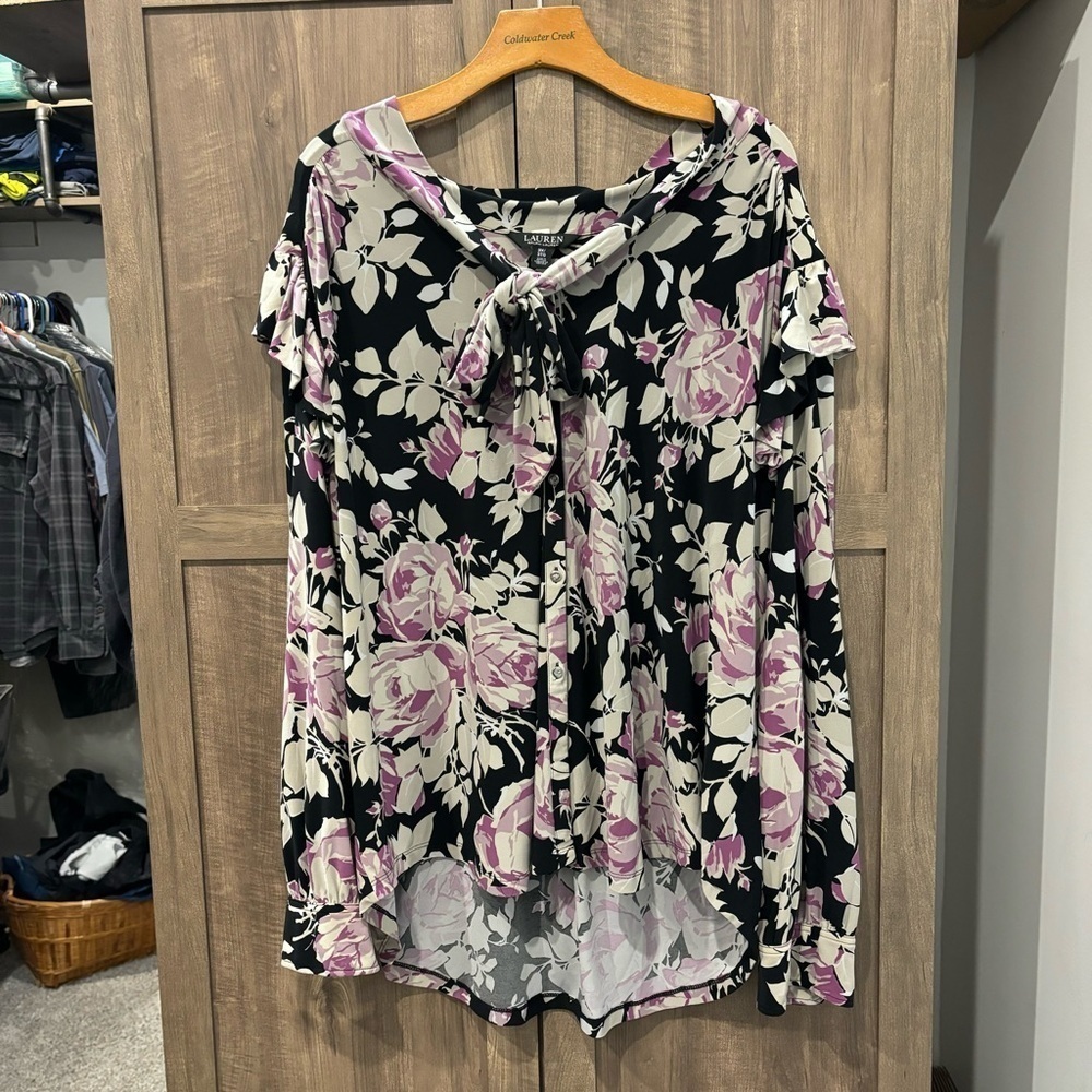 Lauren Ralph Lauren 3X top Button Front Black Floral Tie Neck Ruffle Shoulders
